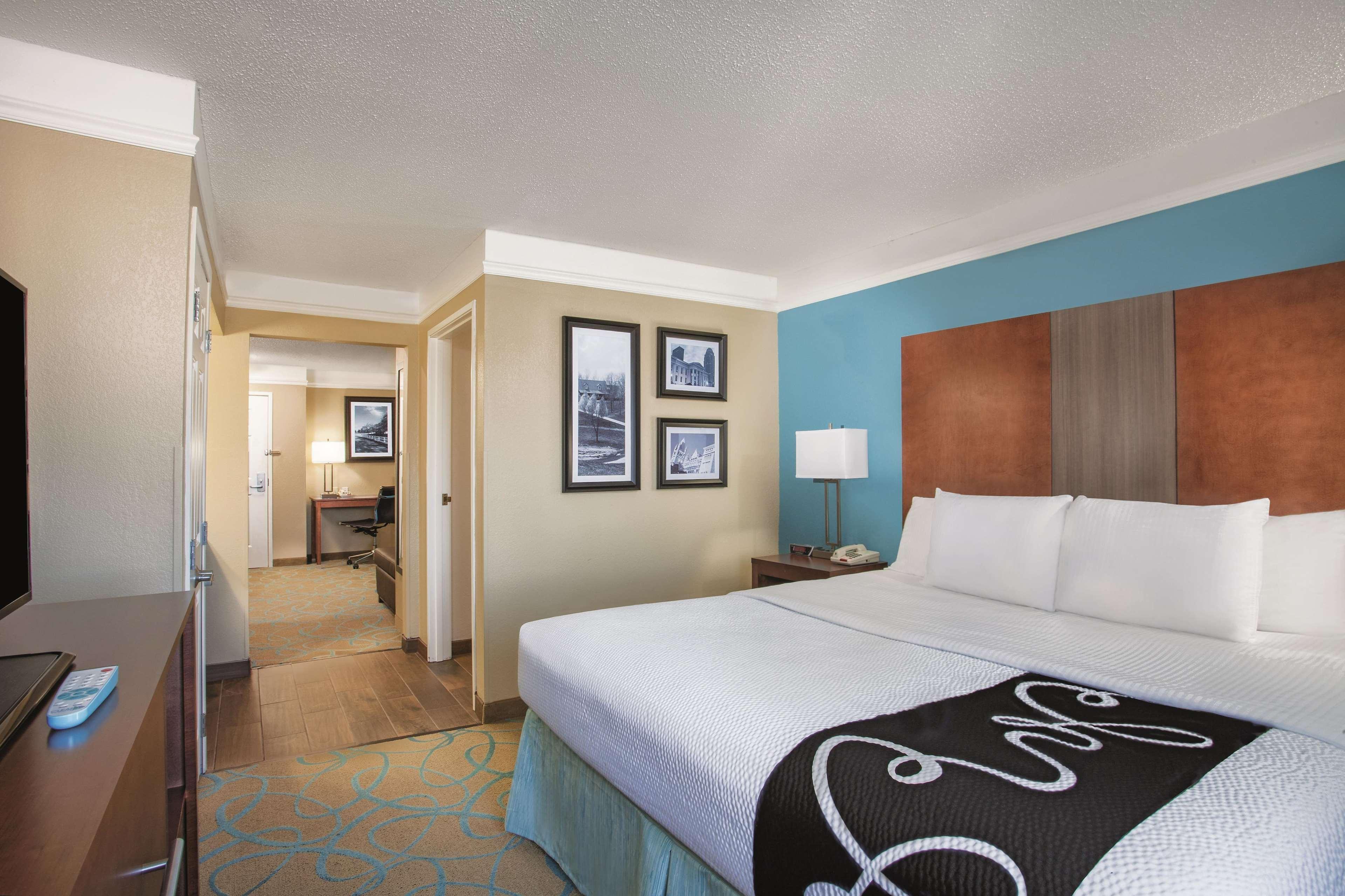 Hotel La Quinta By Wyndham Elizabethtown Esterno foto