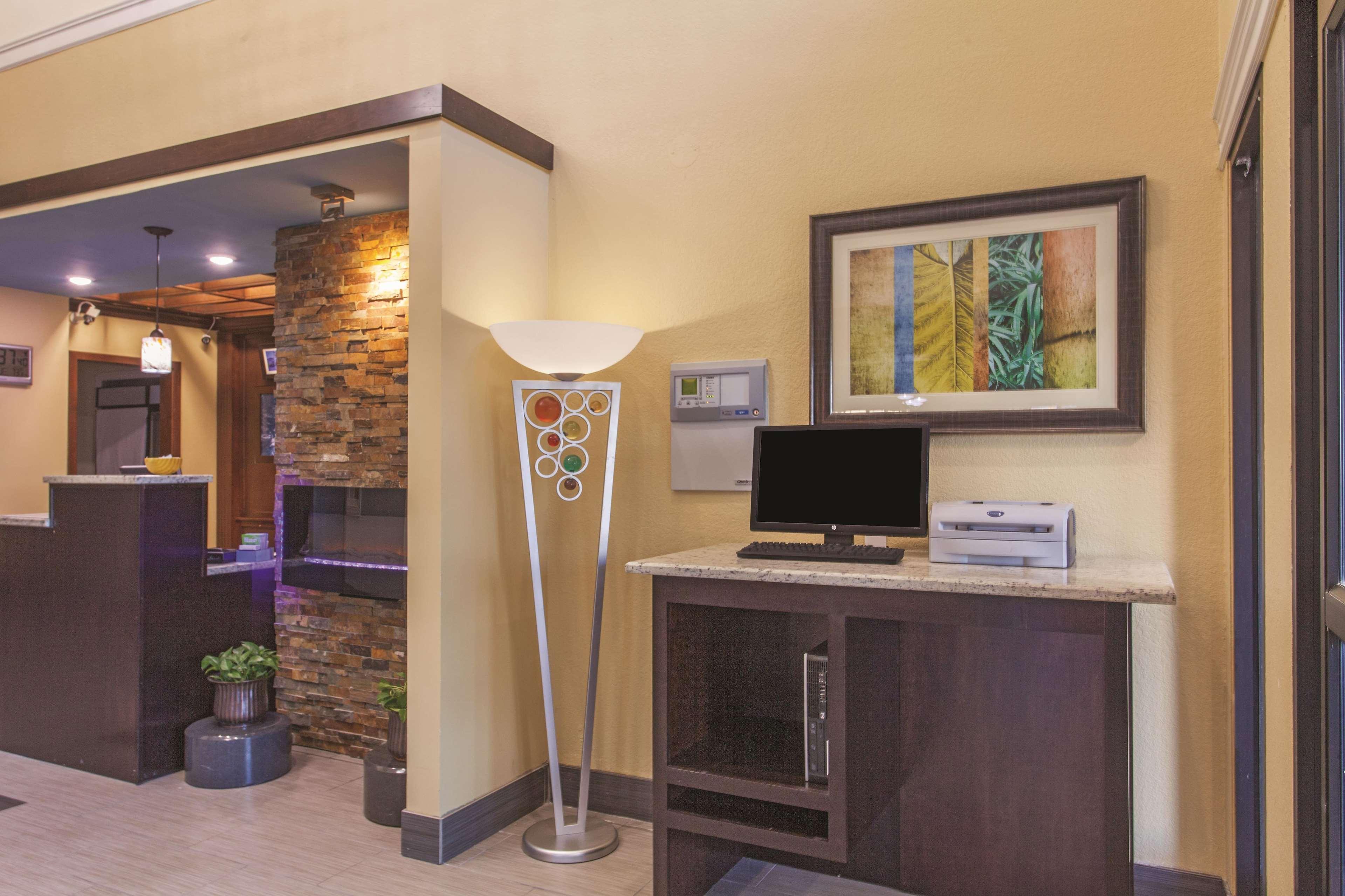 Hotel La Quinta By Wyndham Elizabethtown Esterno foto